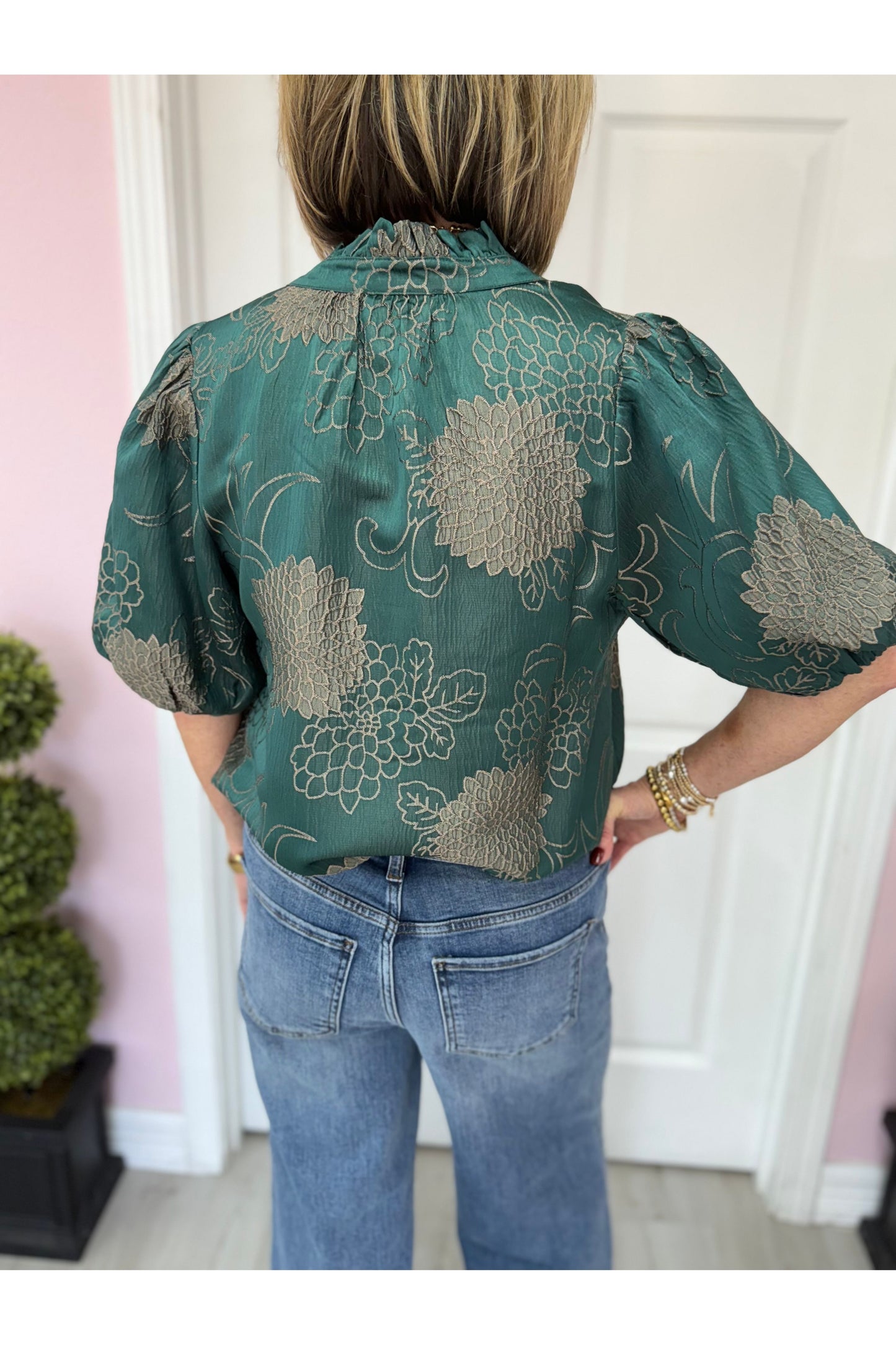 Floral Jacquard Puff Sleeve Blouse