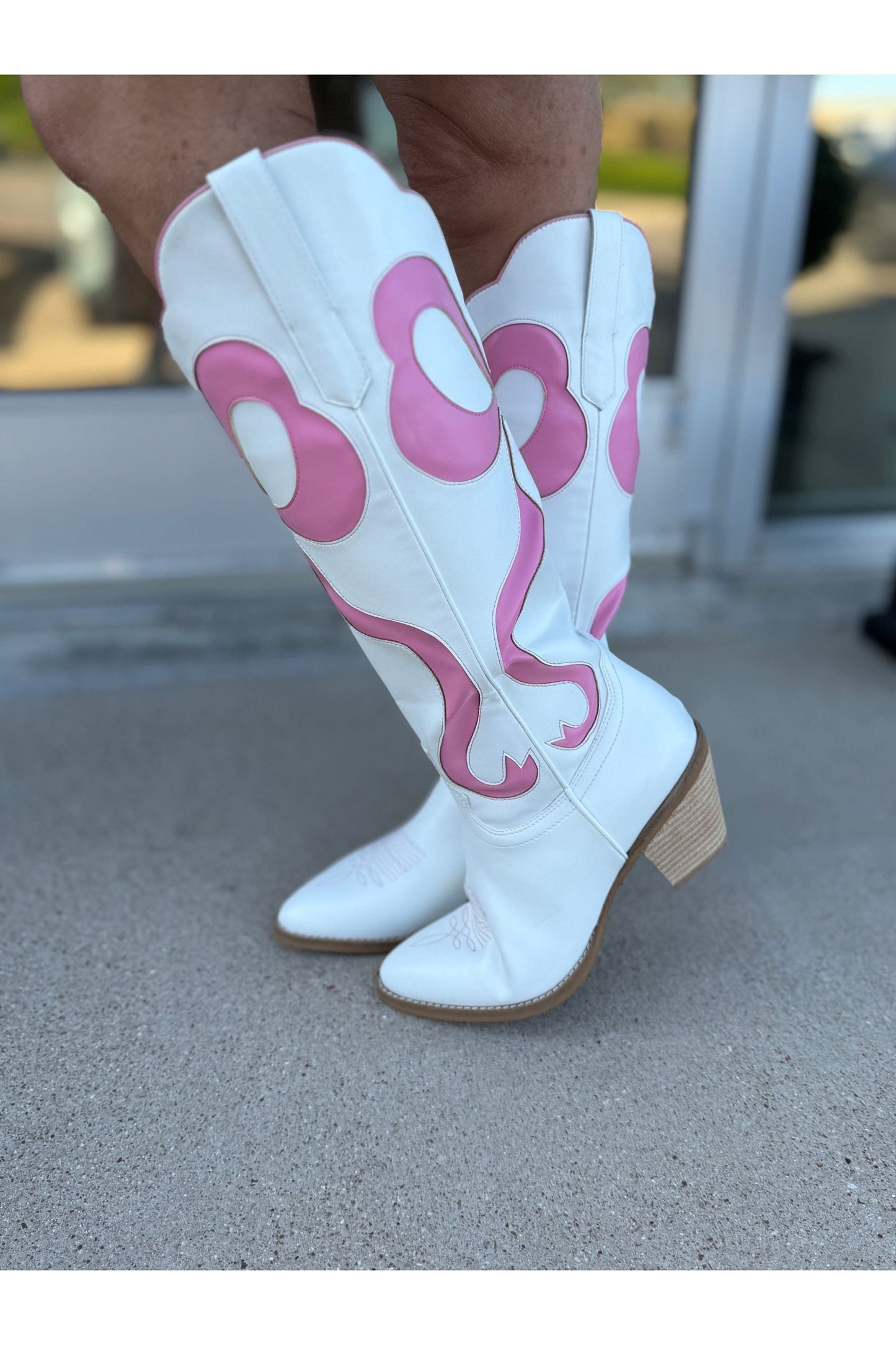 Pretty In Pink Cowgirl Boots