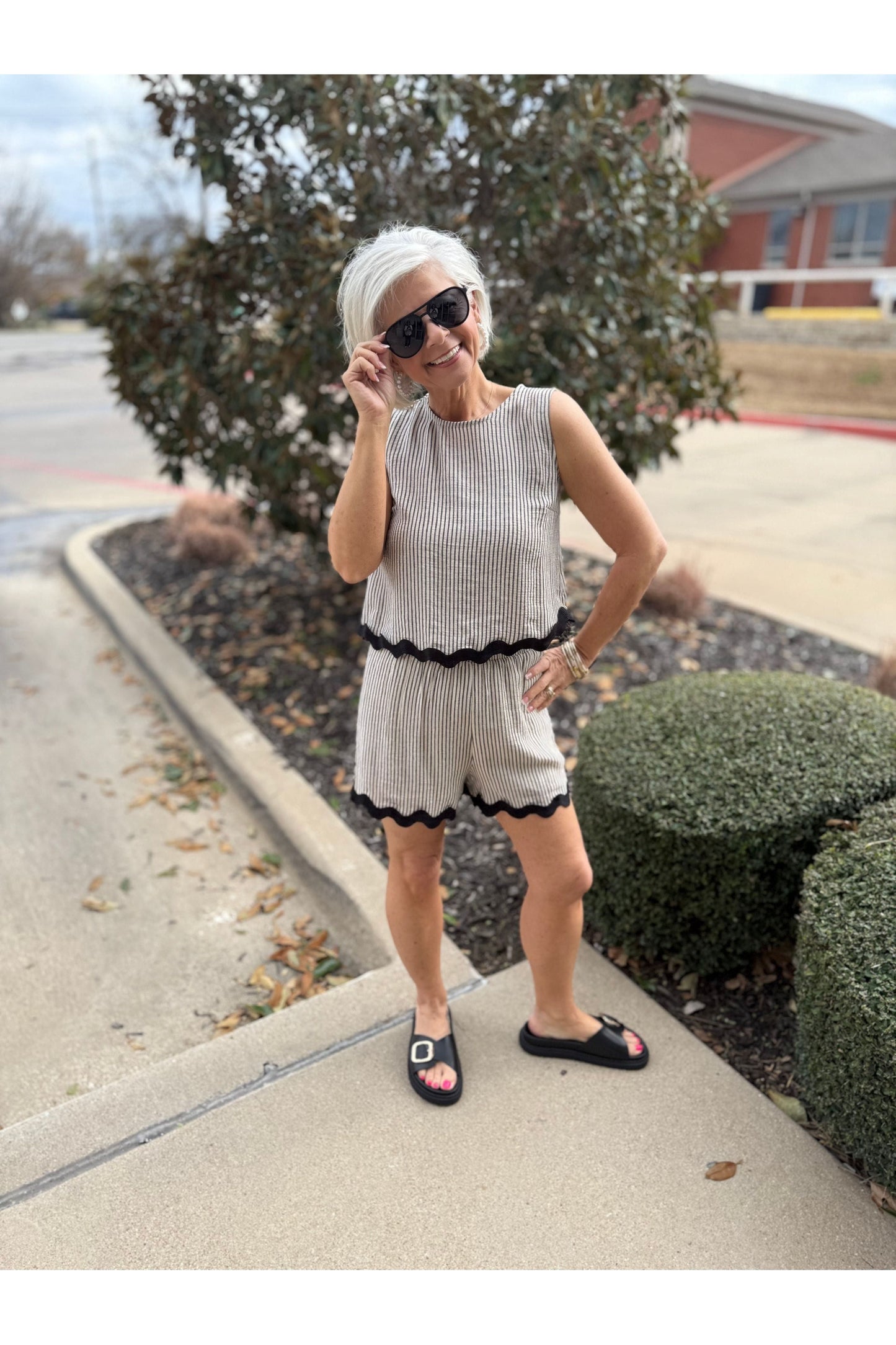 Striped Wave Hem Set