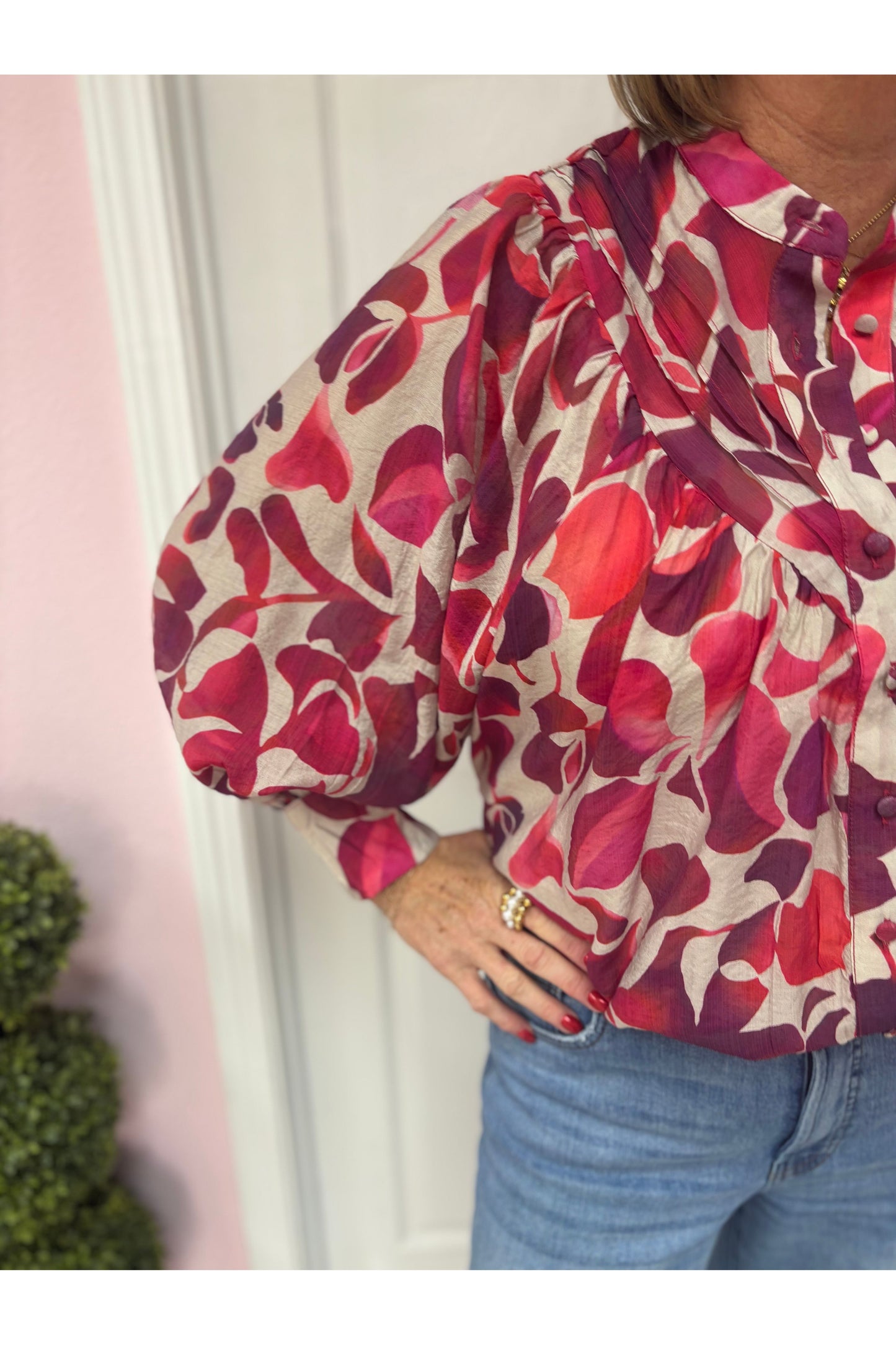 Hannah Leaf Pattern Button Down Blouse