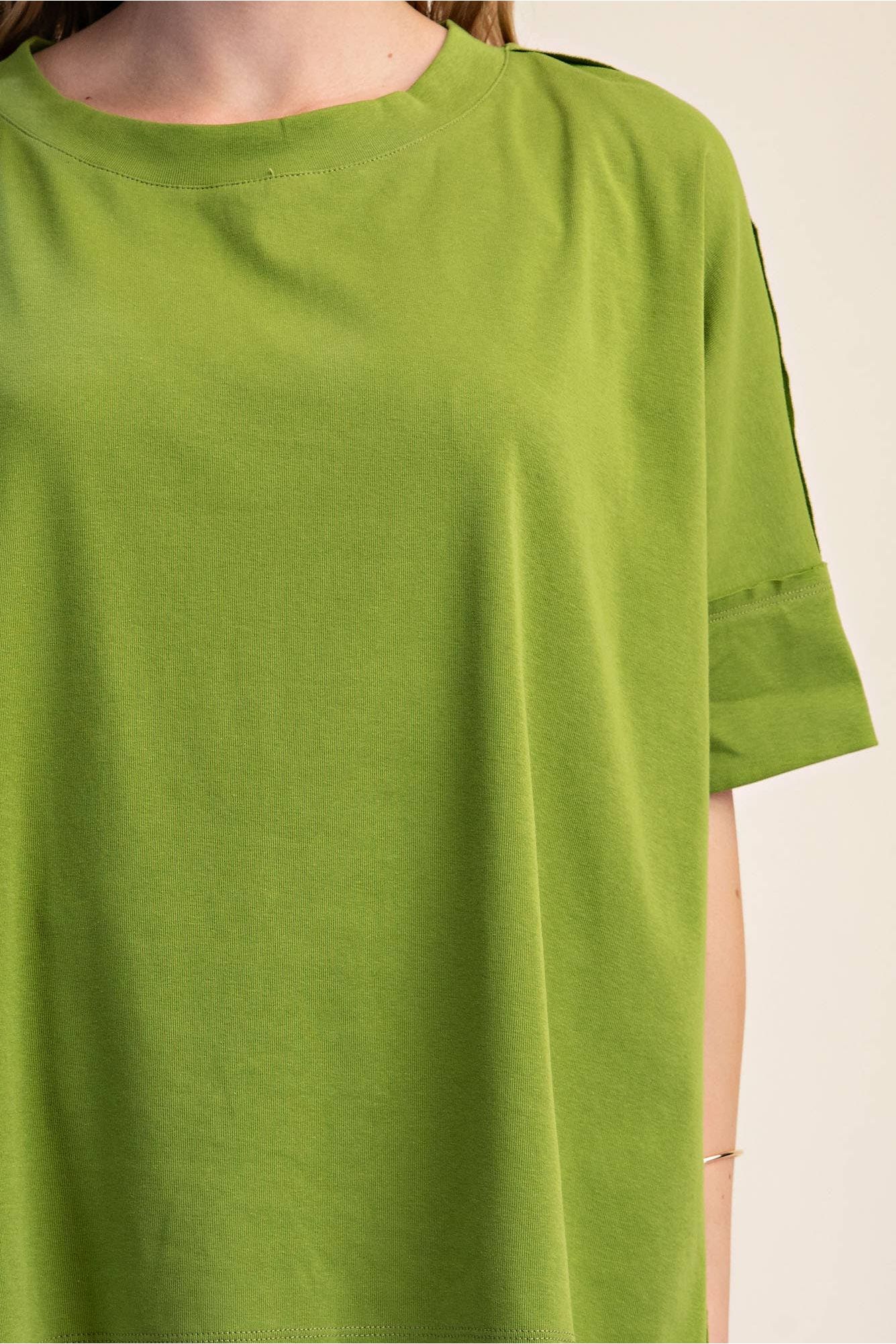 Cammie Oversized Pullover Round Neck Band Short Sleeve
