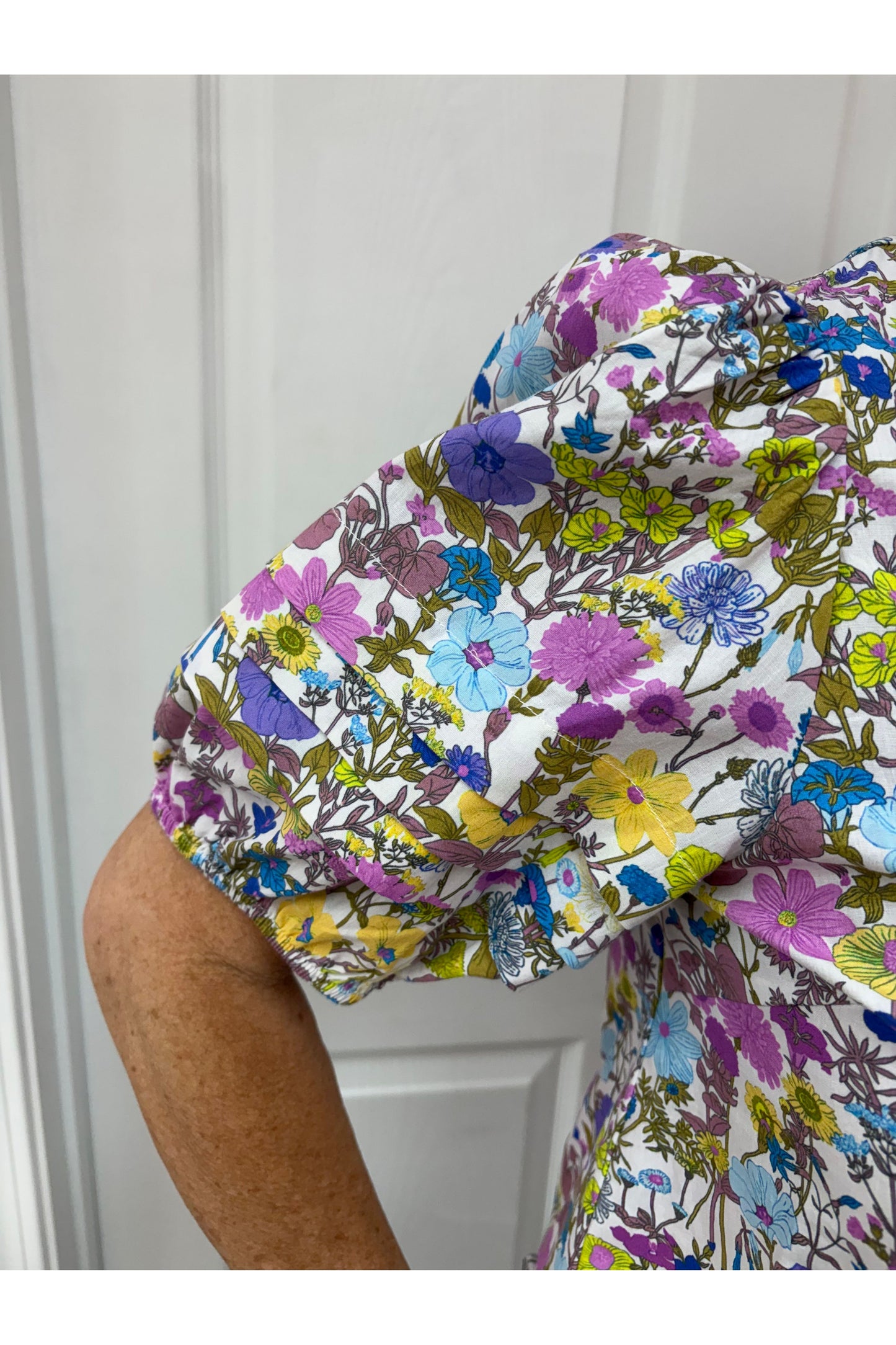 Kirsten Floral Puff Sleeve Top