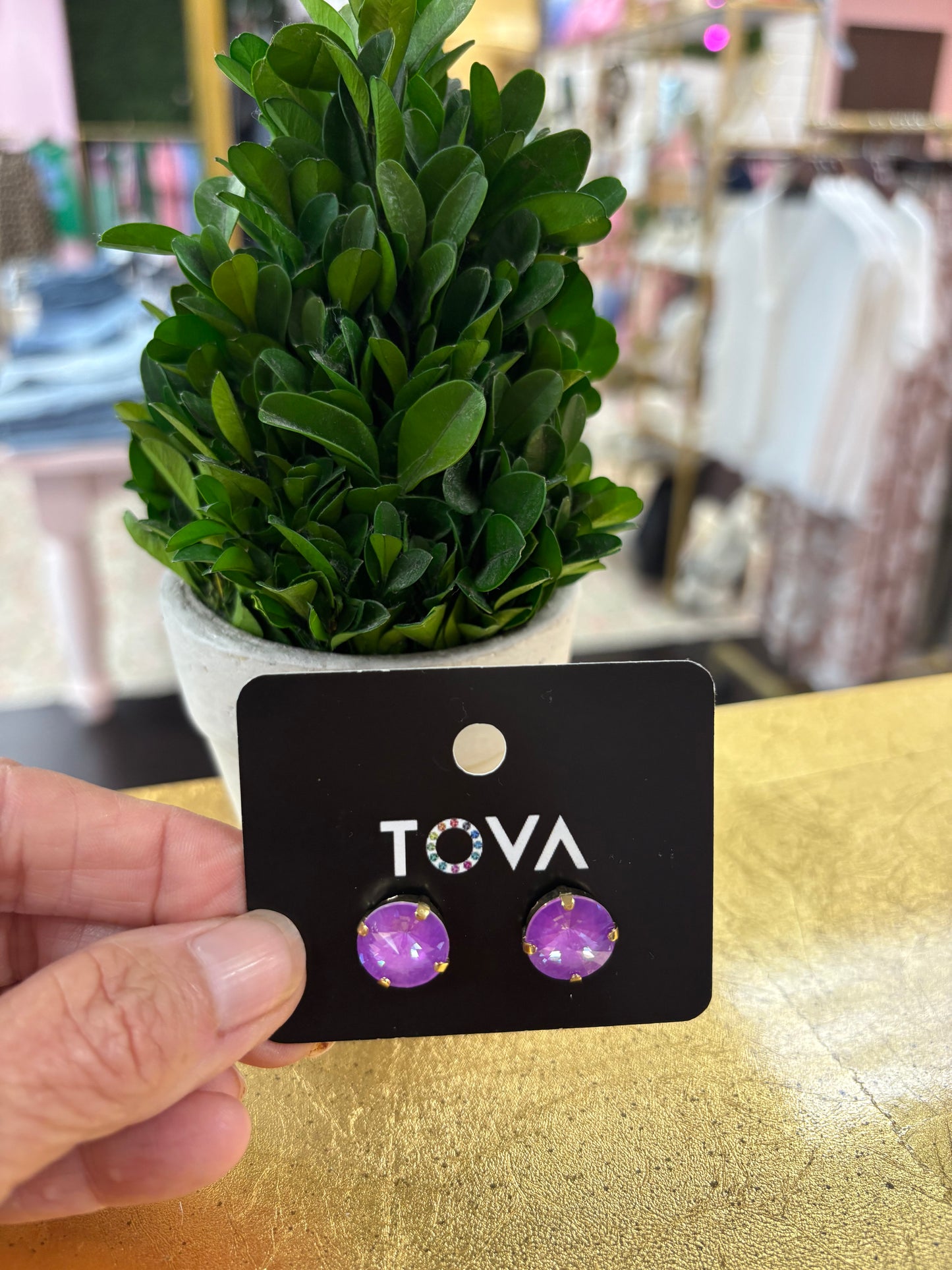 Tova The Basic Stud - Orchid Ignite