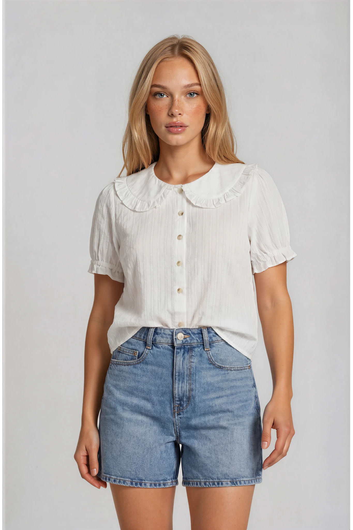 Caroline Peter Pan Collar Blouse