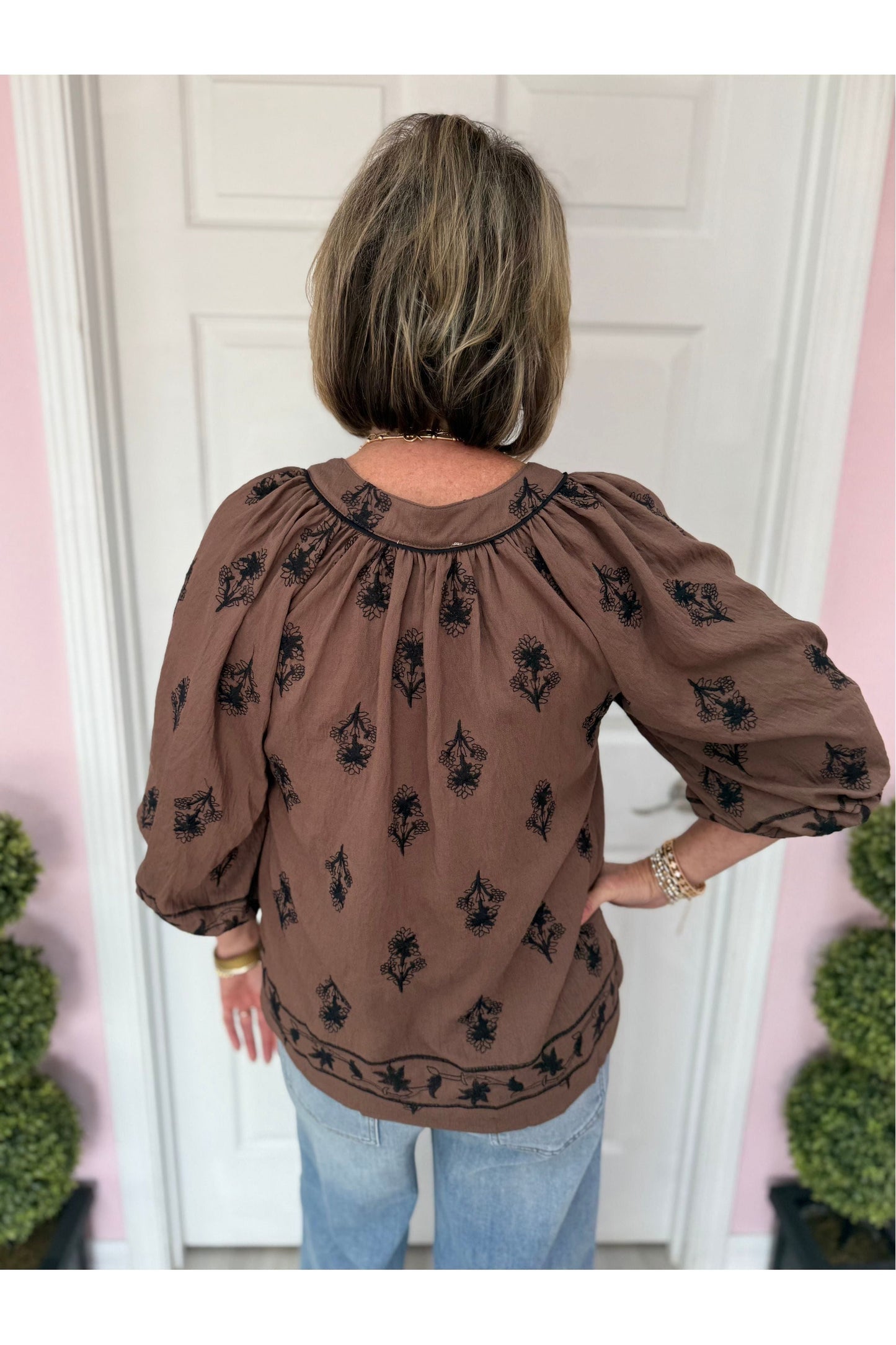 Embroidered Balloon Sleeve Blouse