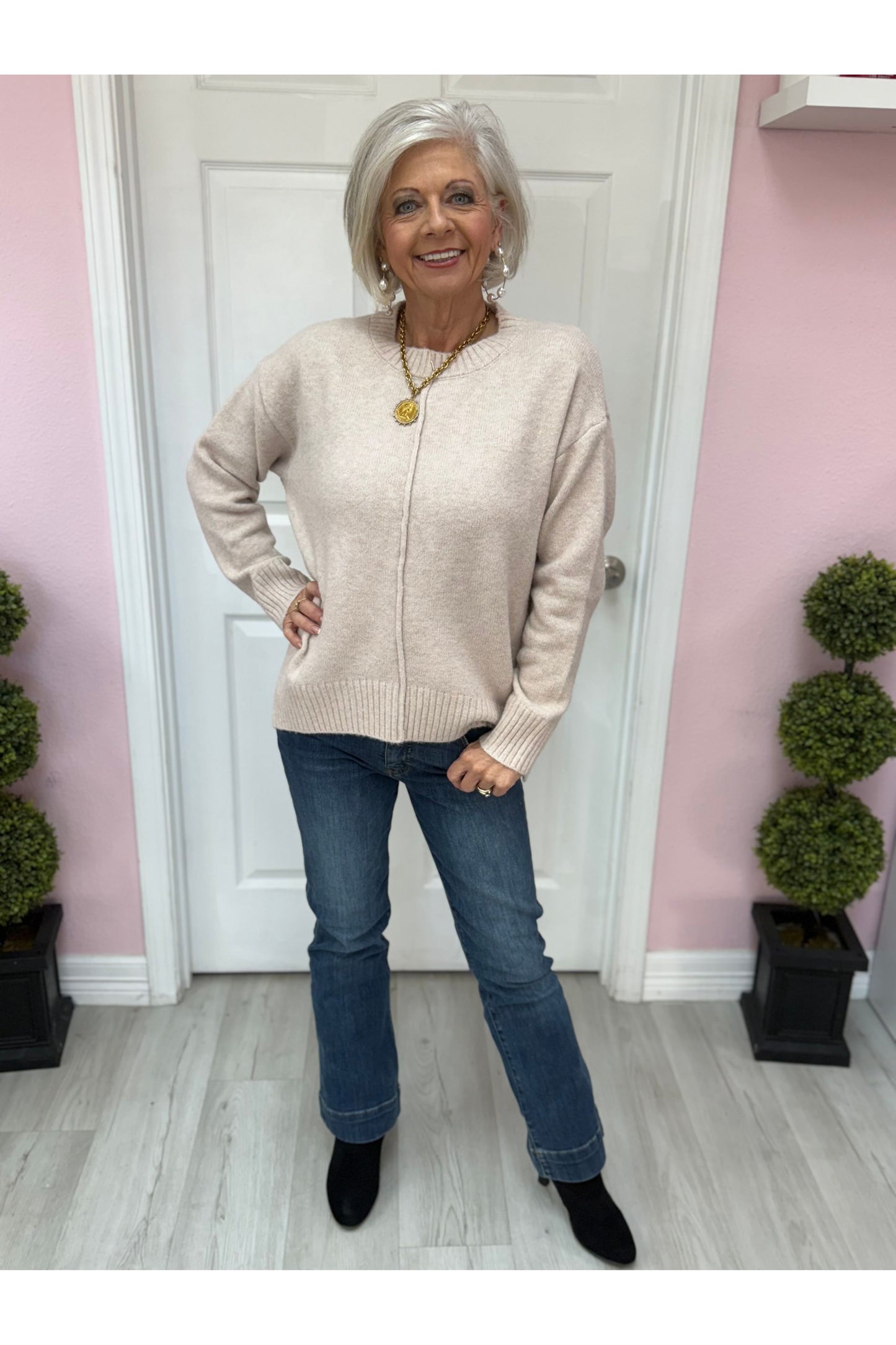 Minimalist Light Pink Ribbed Knit Sweater