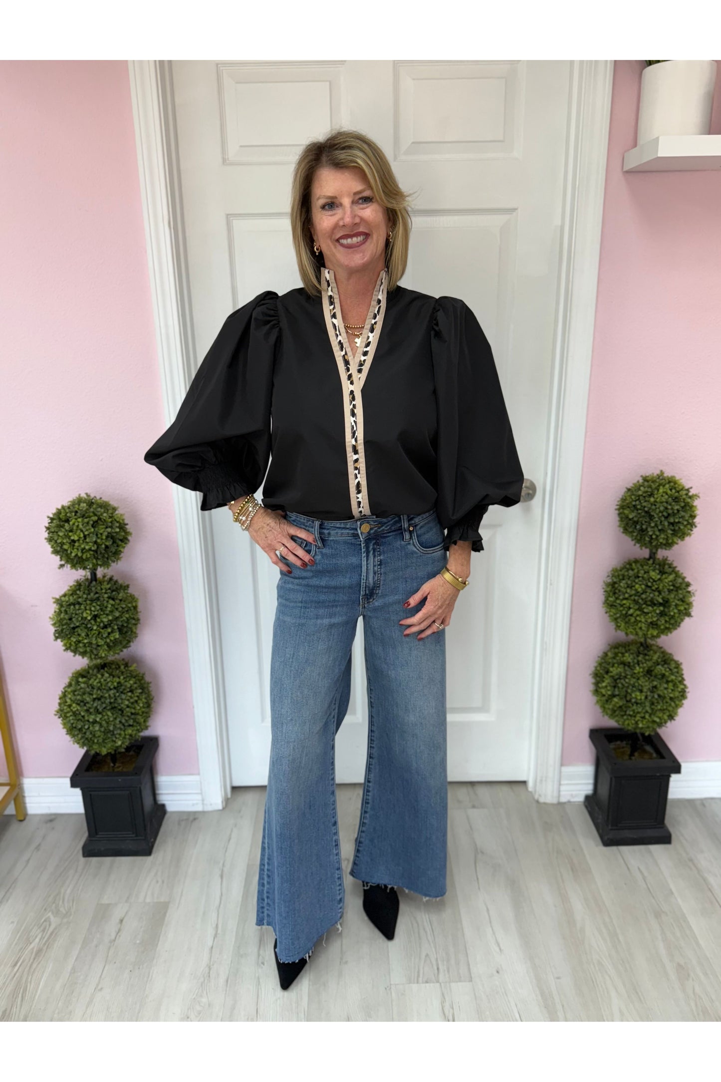 Shannon Leopard Trim Top