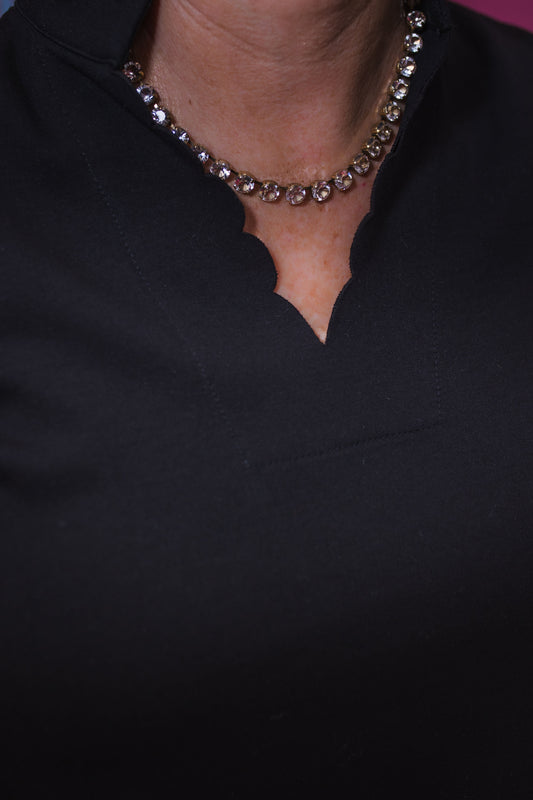 Black Scalloped Edge 3/4 Sleeve Top