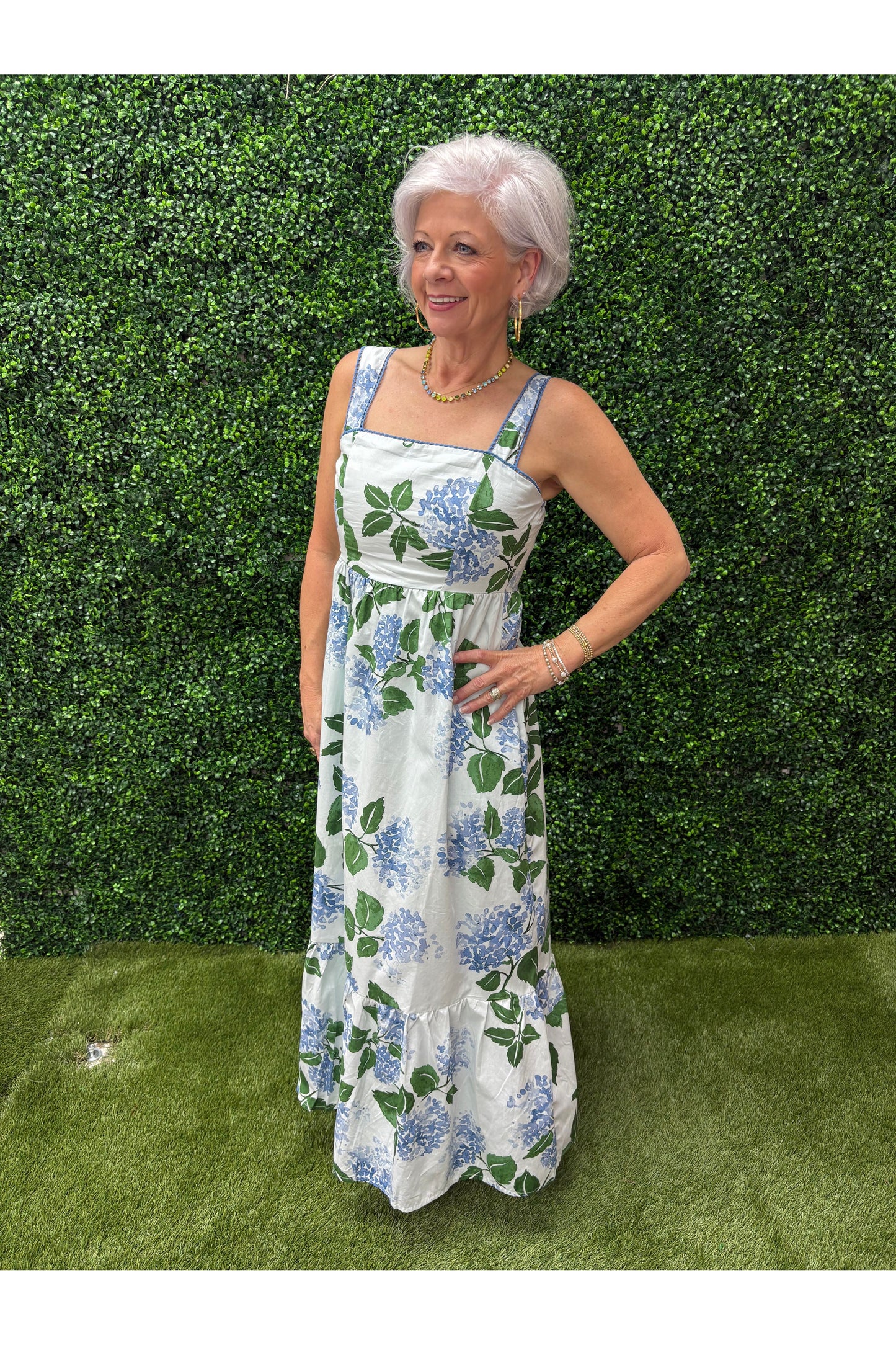 Mirla Floral Krisy Sleeveless Maxi Dress