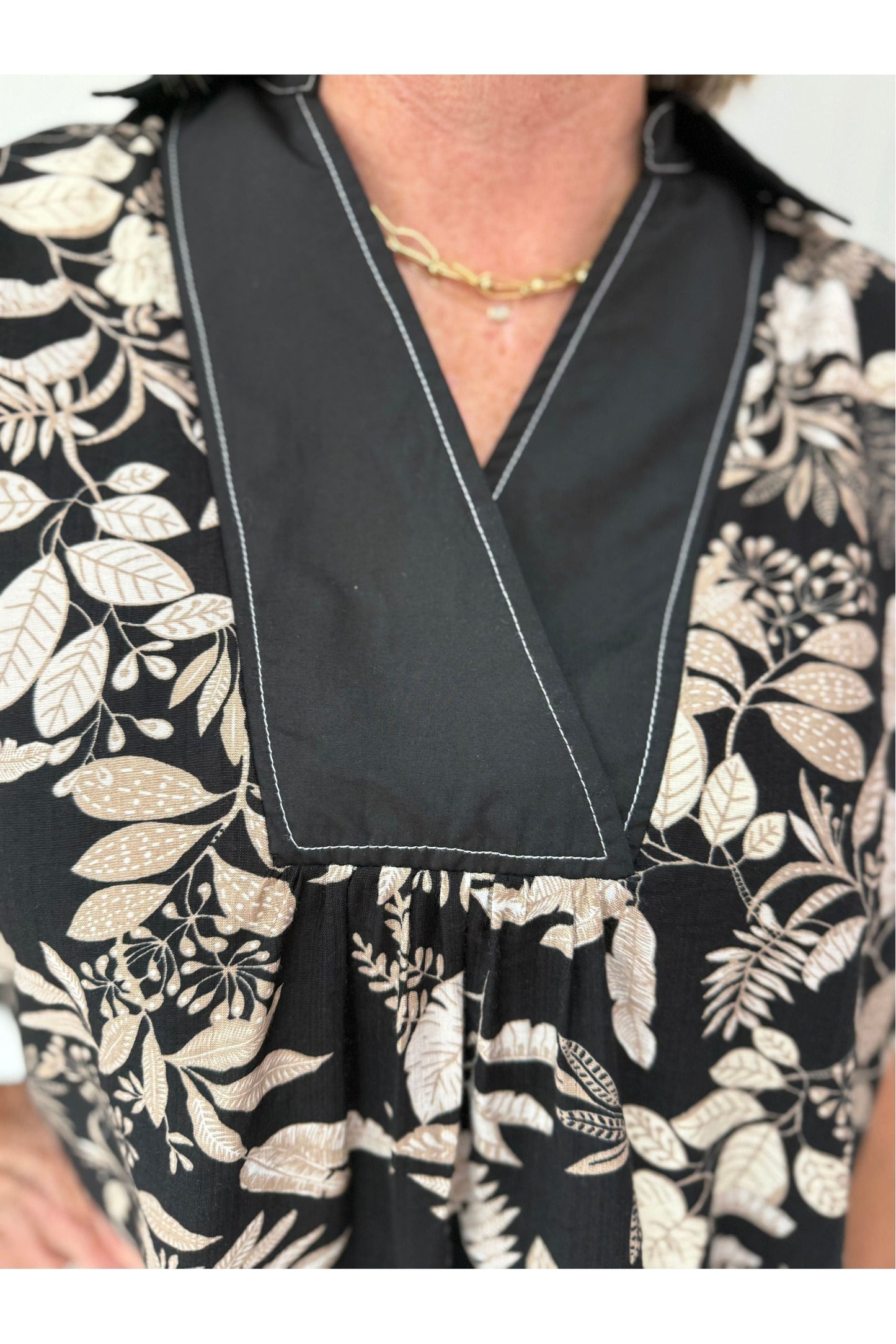 Callie Black/Tan Botanical Print Blouse