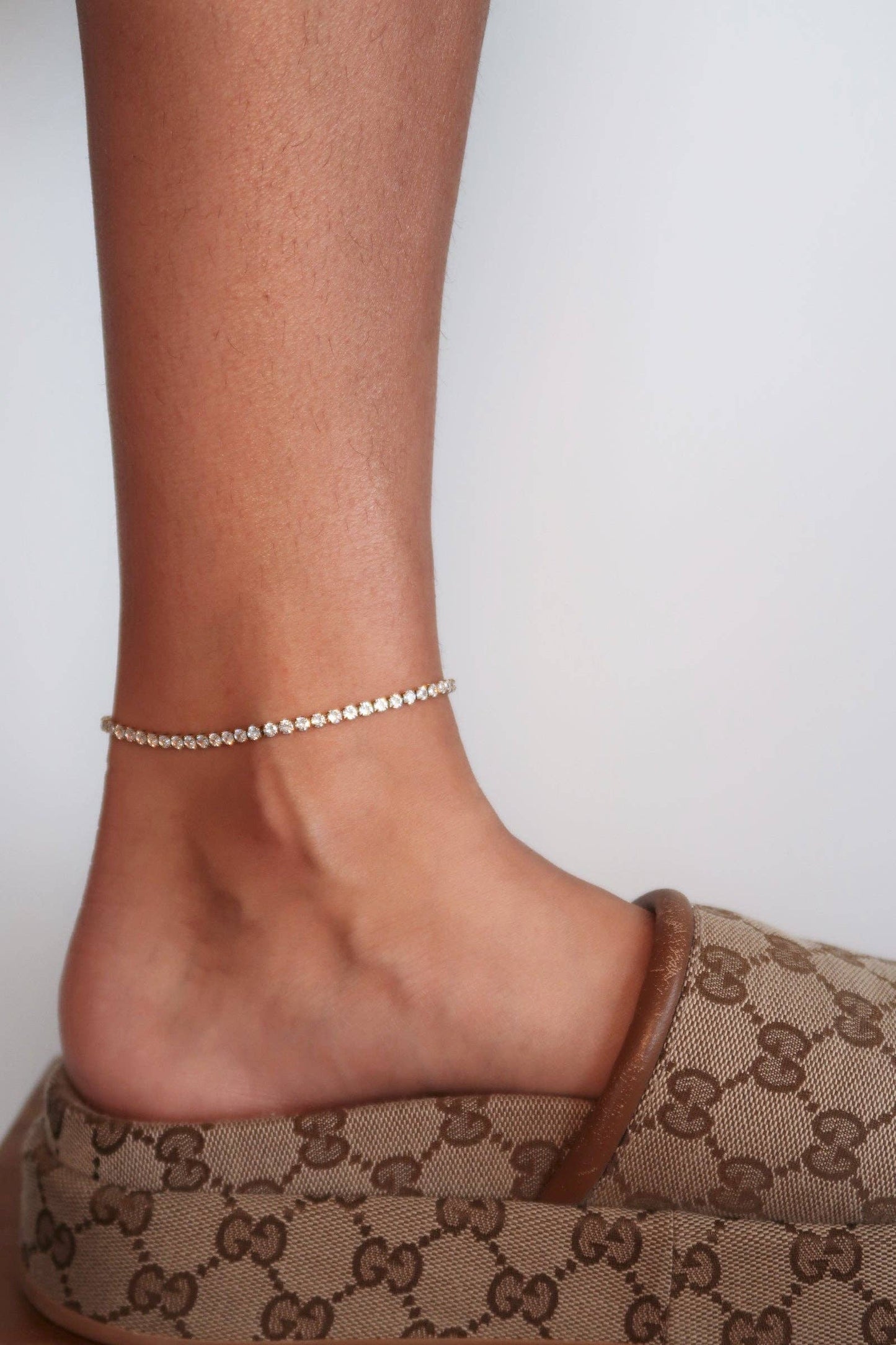 Chansutt Rhinestone Anklet