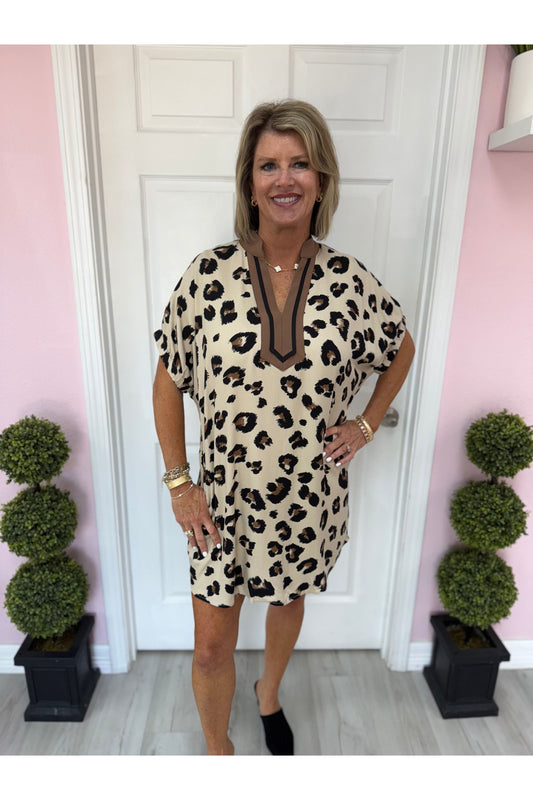 Oversized Leopard Mini