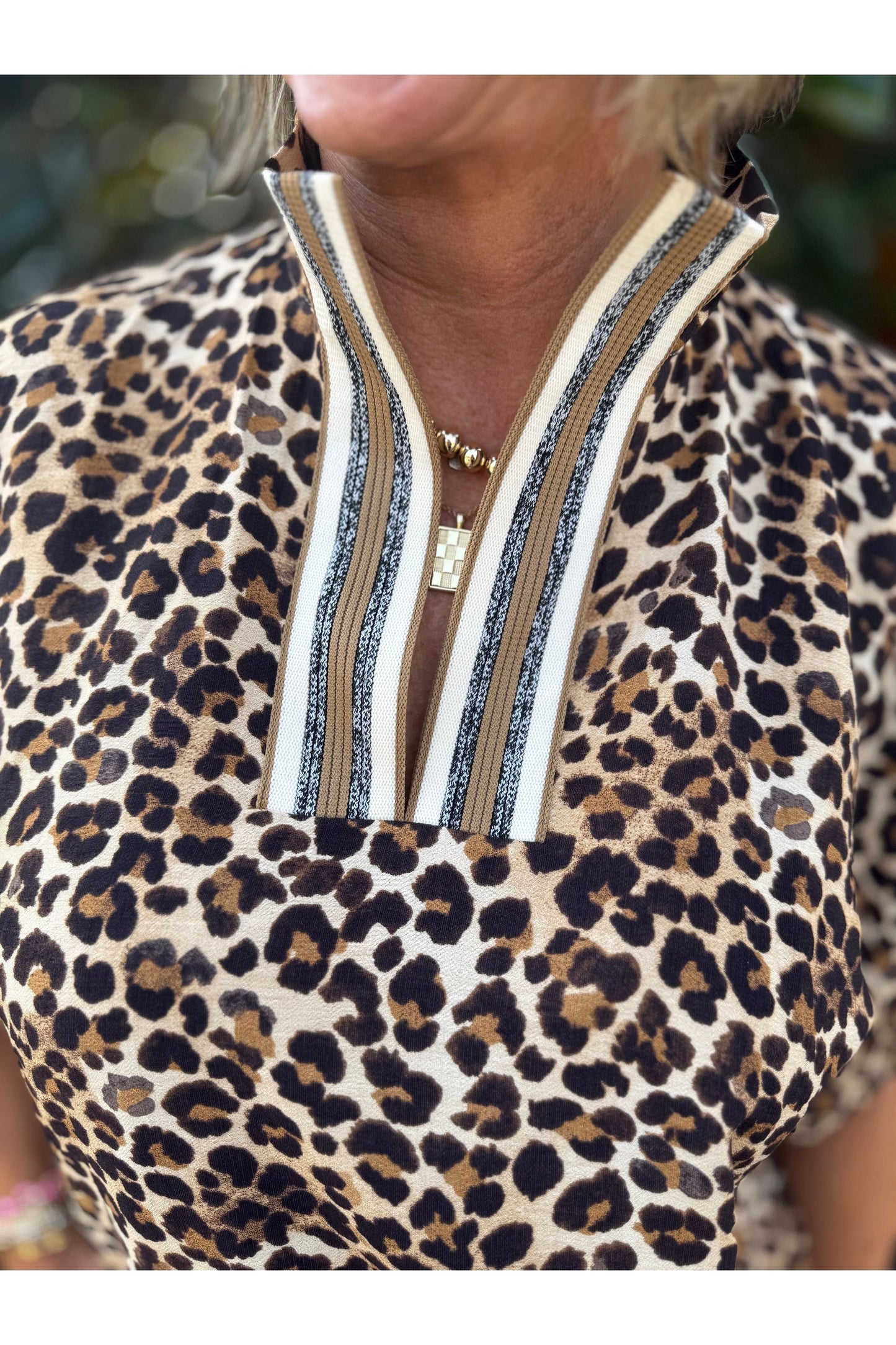 Leopard Print High Neck S/S Top