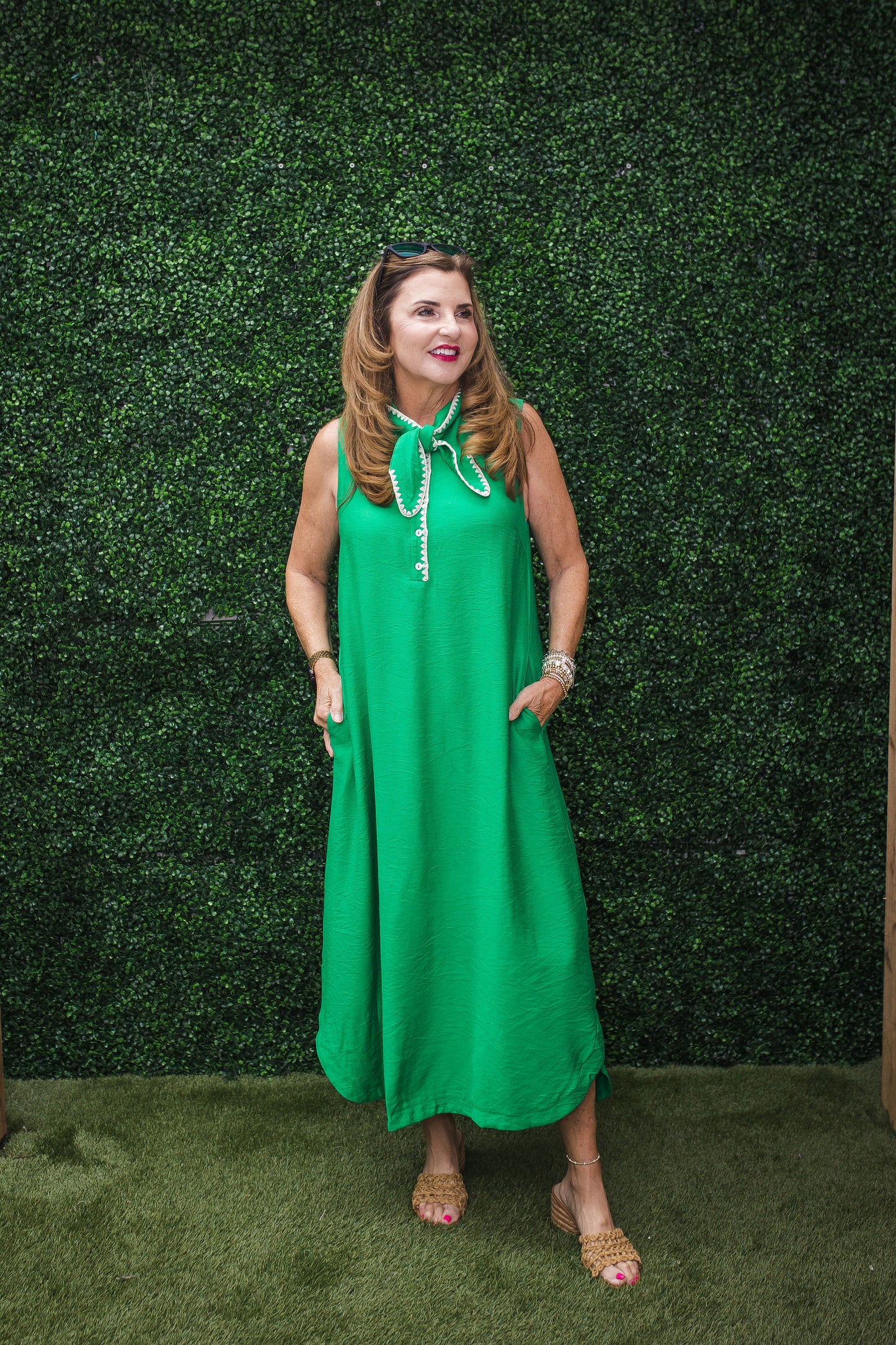Isadora Sleeveless Midi Dress