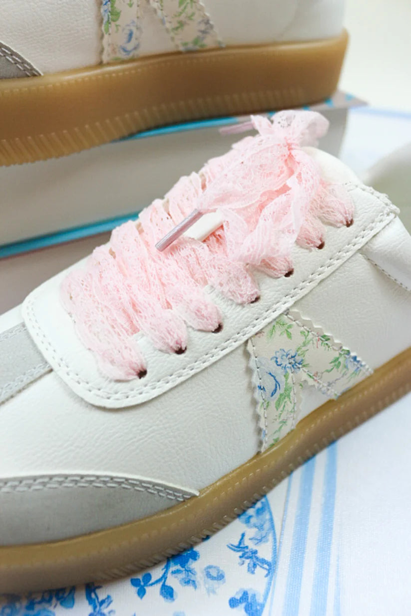 Axel White Floral Sneaker