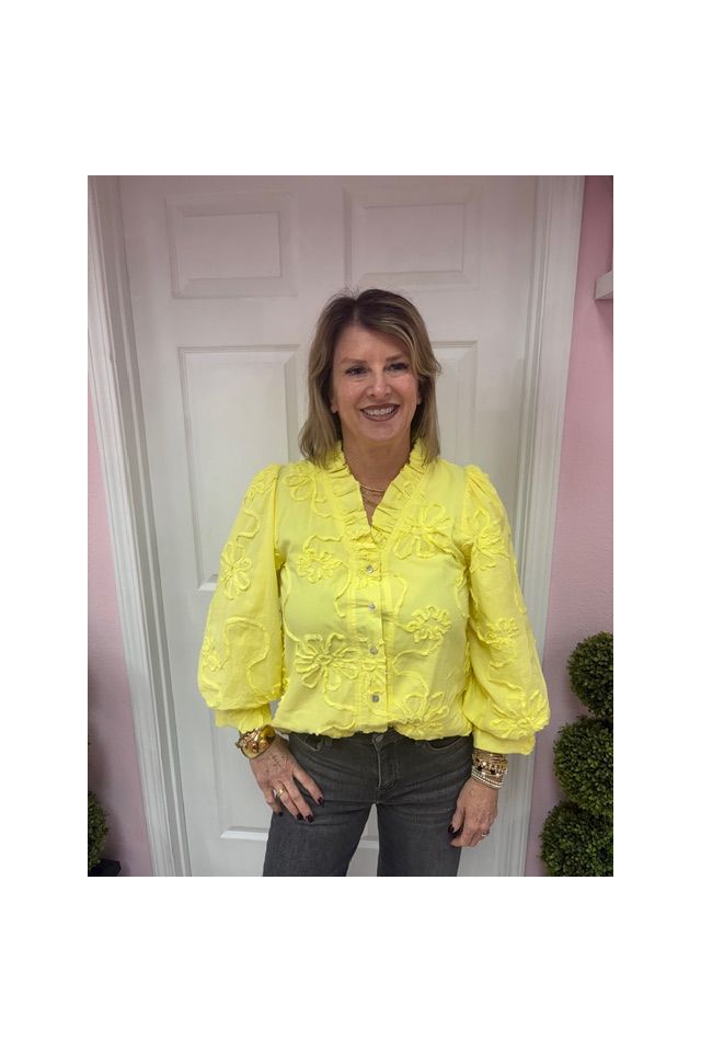 3/4 Sleeve 3D Floral Top