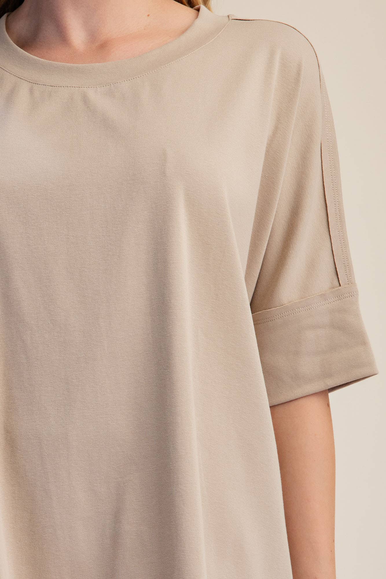 Cammie Oversized Pullover Round Neck Band Short Sleeve
