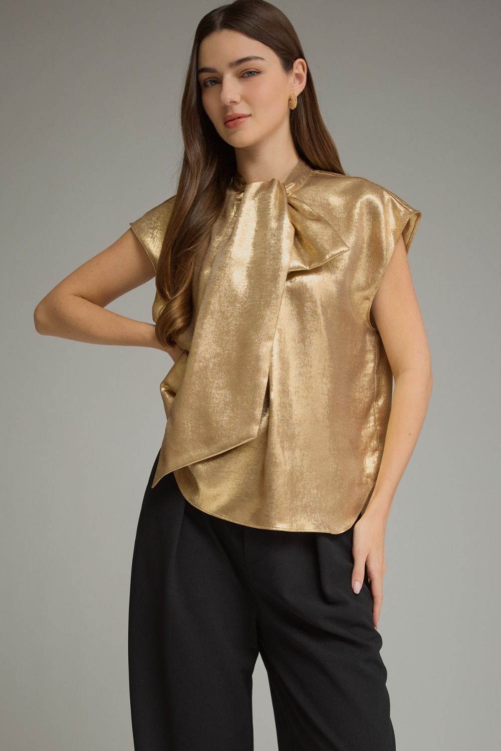 Bow and Behold Top